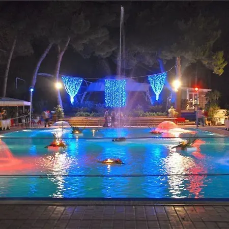 Nicolaus Club Hotel 4*